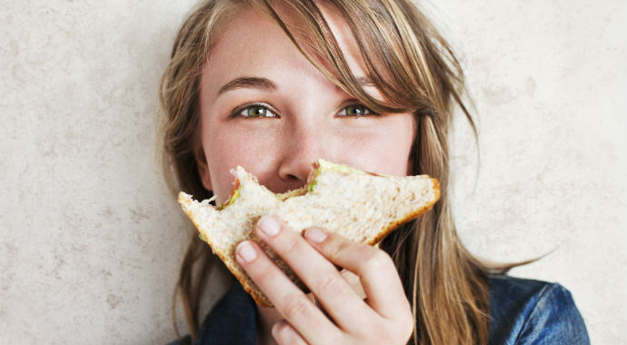 Пищевое поведение: 5 типов девушек, которые никогда не полнеют