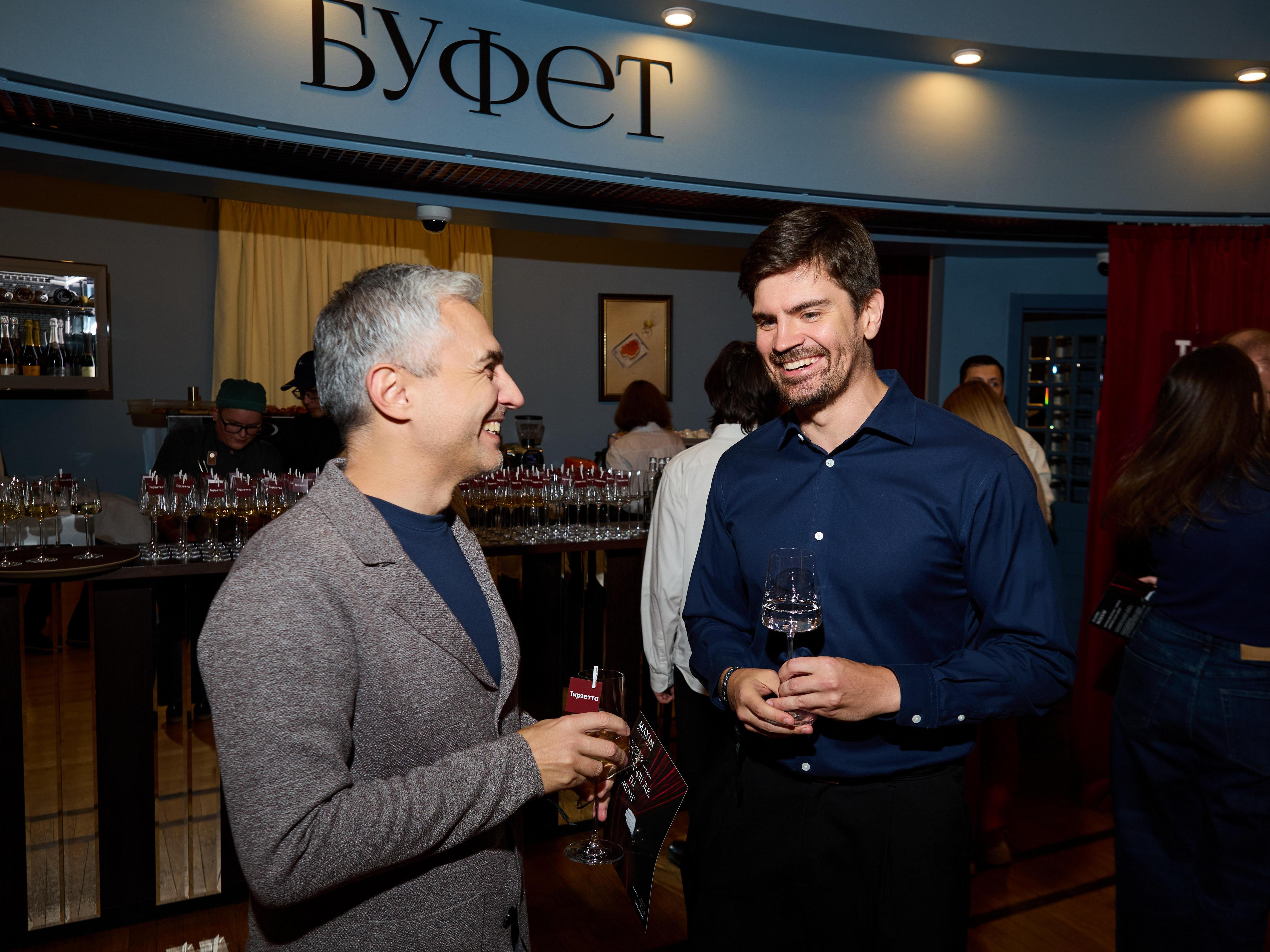 MAXIM открыл четвертый сезон «Историй мужчин» моноспектаклем по творчеству Сергея Есенина