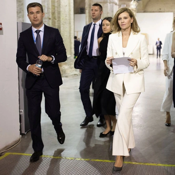 Фото из Instagram-аккаунта (запрещенная в России экстремистская организация) Елены Зеленской (instagram (запрещенная в России экстремистская организация).com)