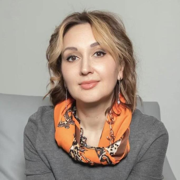 <p>Алена Мургина</p>