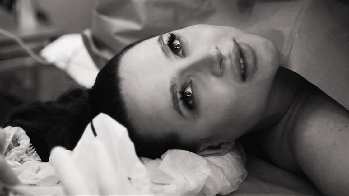 Недавно родившую Лерчек срочно забрали в онкологическую реанимацию