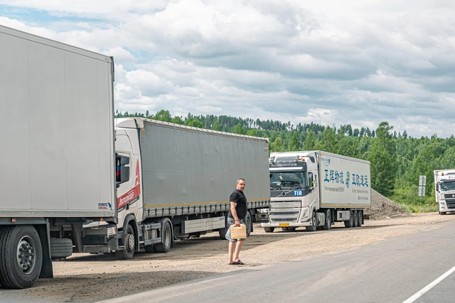 Авария произошла на 100-м километре автодороги М-2 «Крым» | Источник: Олег Фёдоров / CHITA.RU