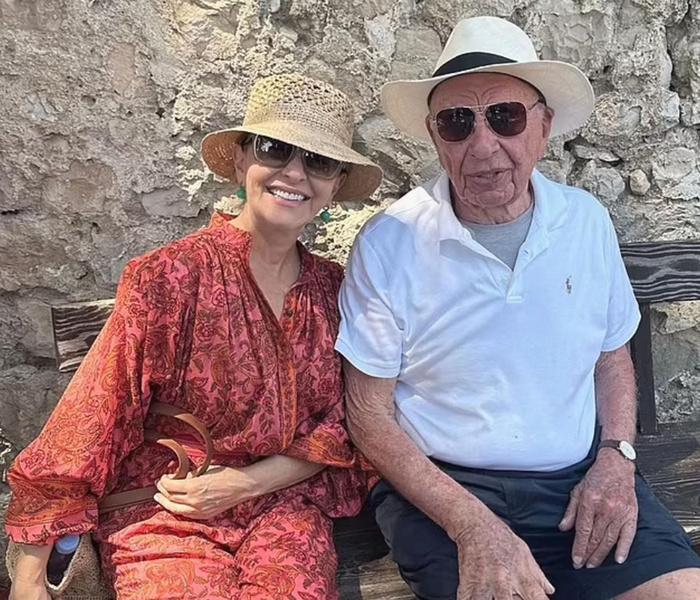 Психолог объяснил, как бывшая теща Романа Абрамовича смогла покорить 92-летнего миллиардера