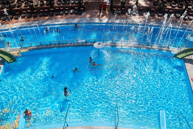 Занятий плаванием с тренером оказалось не так много, как ожидалось | Источник: Александр Ощепков / NGS.RU