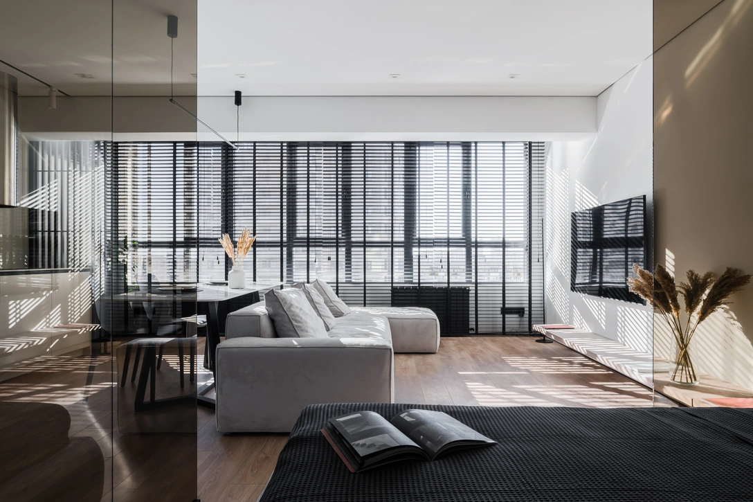 Светлая студия 50 м² в Краснодаре | Источник: Сергей Денисенко