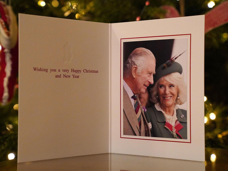 «Властелины мира»: почему рождественская открытка короля Карла и Камиллы разозлила фанатов