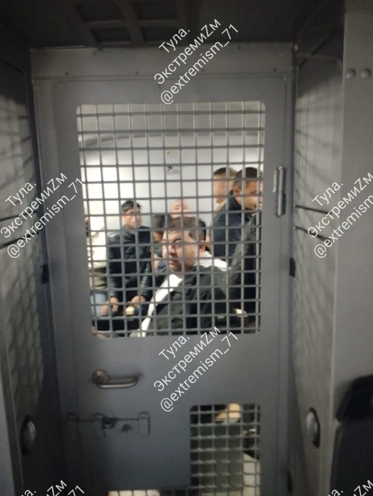 Цыган доставили в военкомат для постановки на учёт | Источник: «Тула. ЭкстремиZм» / Telegram