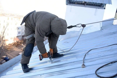 Ремонт сгоревшего дома на Больничном: утепление крыши и отделка