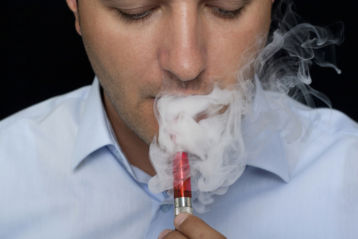Химики подтвердили вред электронных сигарет