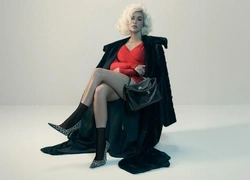 Мэрилин Монро или босс мафии? Ким Кардашьян в новой кампании Balenciaga