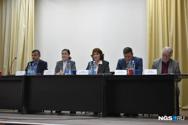 Выступающим пришлось столкнуться с жесткой критикой | Источник: Рихарда Лем / NGS.RU