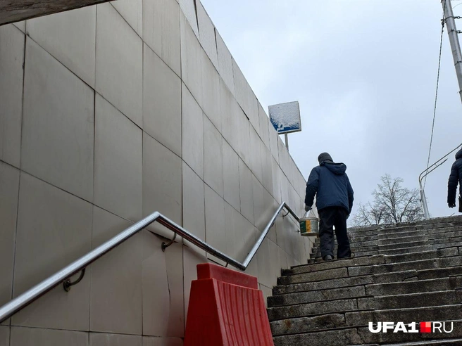 А тут на стене тоже скоро будет «красота» | Источник: Булат Салихов / UFA1.RU