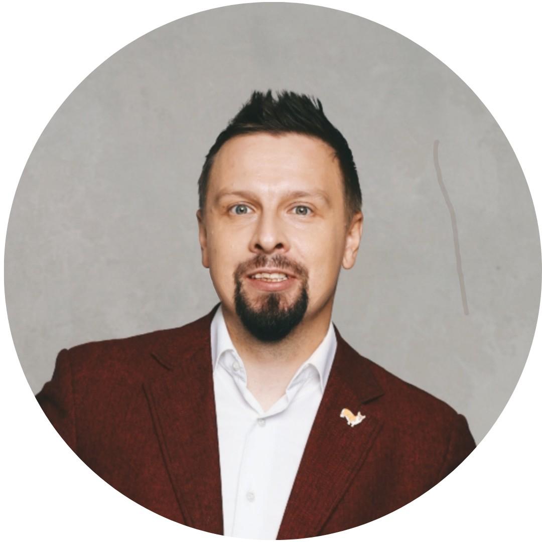 <p>Валерий Ушков</p>