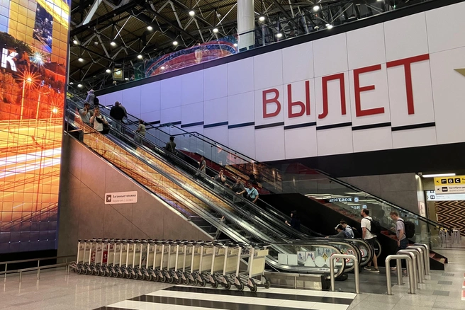 В одном только Шереметьево задержаны более 80 рейсов | Источник: Наталья Лапцевич / 74.RU