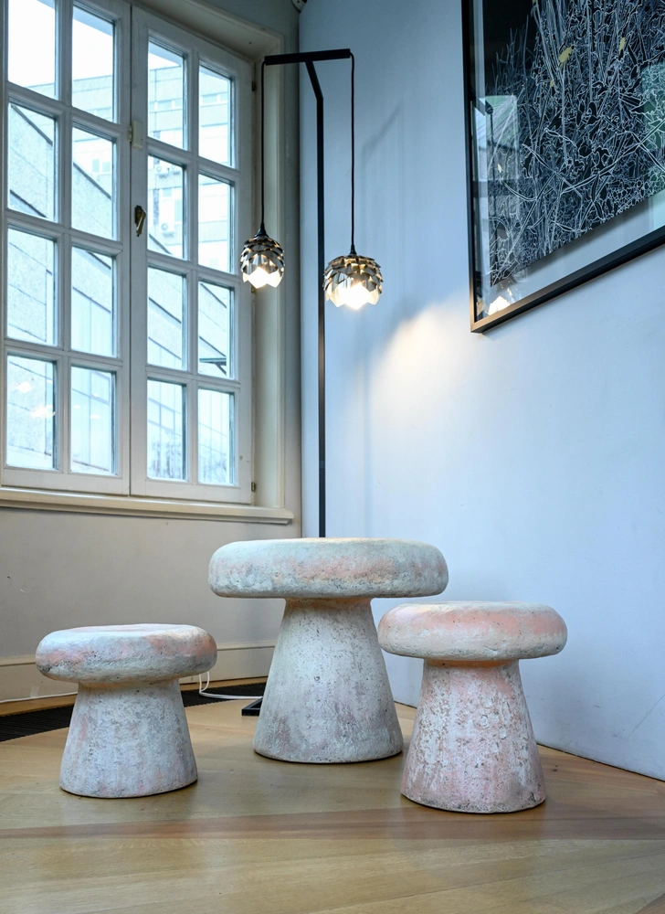 Юля Корица. Табуреты «Волнушки»  | Источник: Елена Сячина