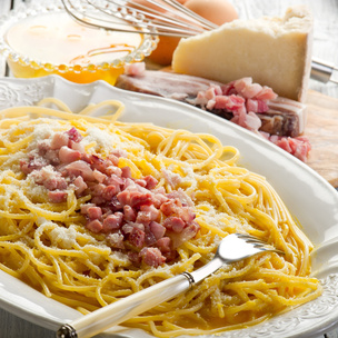 Как сделать вкусную карбонару, которую точно оценит вся семья: секреты итальянцев