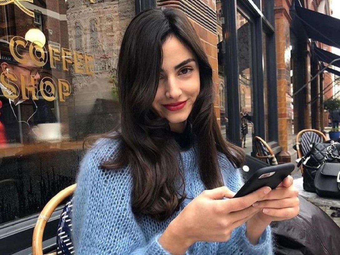 4 знака зодиака, у которых главный язык любви — обмен мемами и рилсами | marieclaire.ru