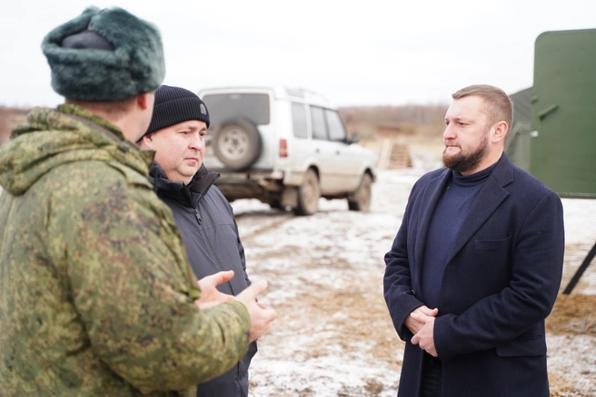 Депутат Андрей Щенников и ресторатор Владимир Кравцов организовали поставку необходимых продуктов | Источник: Пресс-служба Ярославской областной Думы