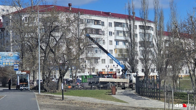 У ЦПКиО продолжится обустройство зоны отдыха со стороны улицы Карельцева | Источник: Дарья Никитченко / 45.RU 
