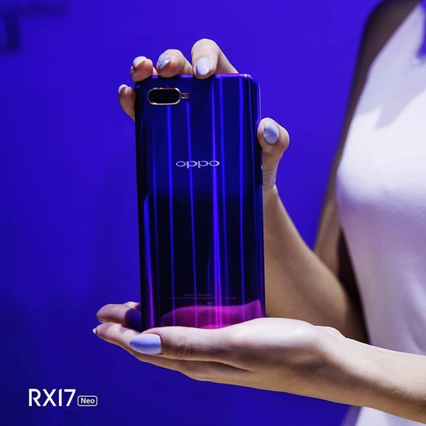 5 «фишек» OPPO RX17 Neo для идеального Инстаграма (запрещенная в России экстремистская организация)