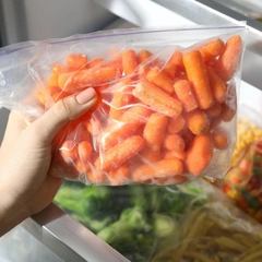 Всего одна ошибка при хранении продуктов, которая вызывает рак, диабет и другие болезни — и вы тоже ее делаете