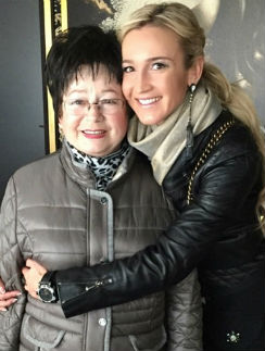 Ольга Бузова со своей бабушкой