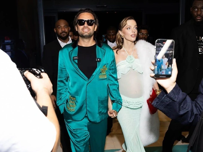 Сергей Косенко и Саше Белэйр редко перед чем остановятся в погоне за лайками и просмотрами | Источник: sergey_kosenko / Instagram (экстремистская организация, деятельность запрещена на территории РФ)