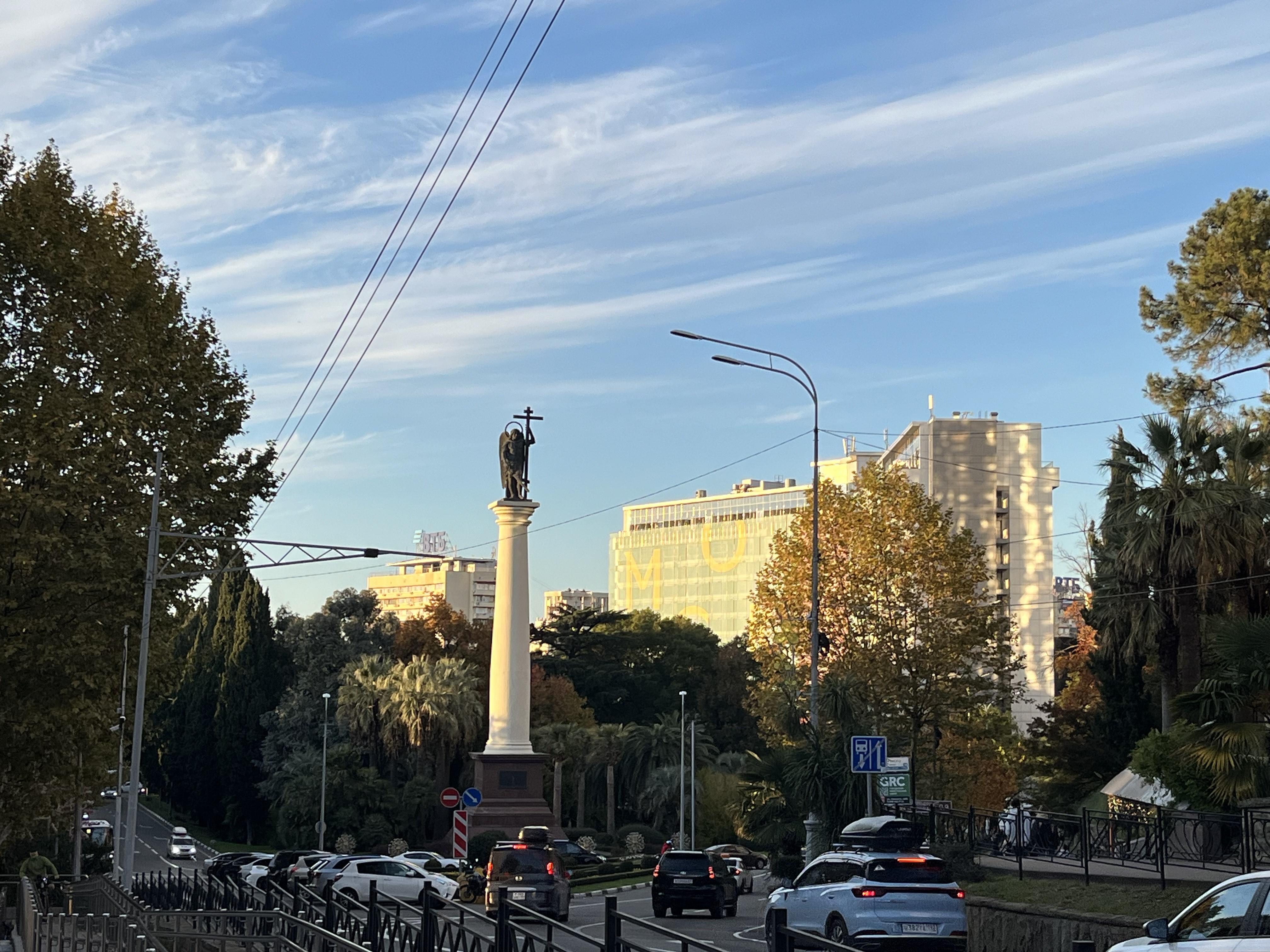 В центре Сочи перекроют движение из-за крестного хода в честь небесного покровителя курорта