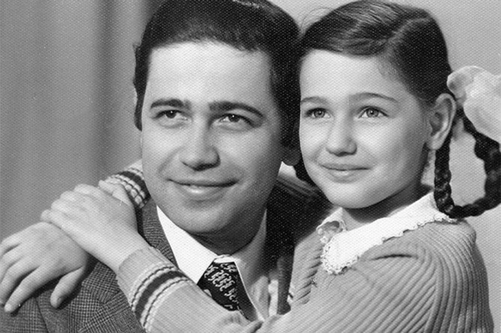 Как выглядит старшая дочь Евгения Петросяна, которая избегает публичности и не общается с отцом | Источник: кадр из передачи на канале «ТВ центр»