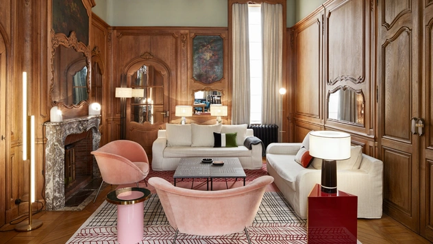 Новая жизнь старинного особняка в Лилле: проект Сары Лавуан