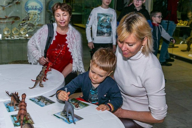 Программа предназначена для детей и взрослых | Источник: Официальный сайт Дарвиновского музея