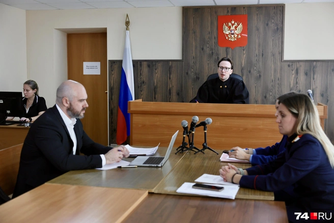 Первоначально дело возбуждали в Карабаше, но сейчас им занимается третий отдел по особо важным делам, расположенный на ЧТЗ | Источник: Михаил Шилкин 