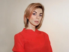 «Ребенок родился, а мне его даже не показали»: смерть сына, рак и развод актрисы Кристины Кузьминой