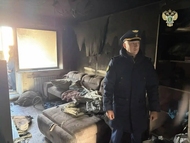 Вытащил с балкона: сосед спас девочек из пожара, в котором погибли мама и четверо детей | Источник: Прокуратура Хабаровского края