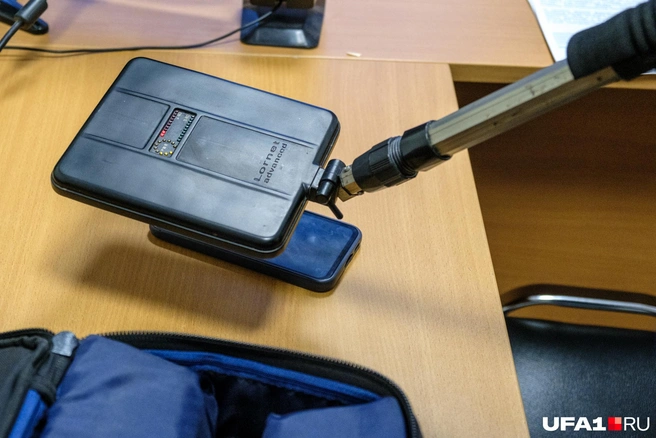Сигнал похож на треск&nbsp;— чем сильнее трещит, тем больше вероятность, что вы нашли то, что искали | Источник: Булат Салихов / UFA1.RU