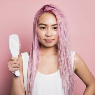 Мокрые волосы расчесывать можно! Но только если у тебя есть Tangle Teezer The Wet Detangler