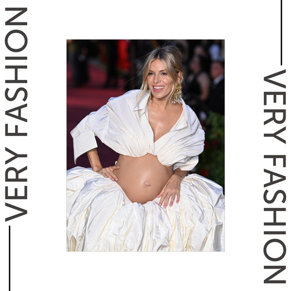 Переплюнула Рианну: беременная Сиенна Миллер появилась на шоу Vogue World в самой модной юбке 2023🤰