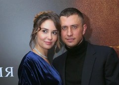 Муцениеце отказалась идти к психологу после судов с Прилучным: «Нравятся мои травмы, не хочу с ними бороться»