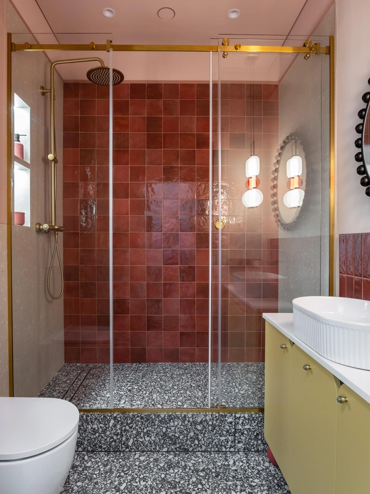 Плитка на полу, LB ceramics. Плитка на стенах, Equipe, Ennface. | Источник: Елена Михалина. Стиль: Мария Тарташник 
