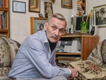 Студентки назвали насильником, а российские коллеги — предателем. Что стало с Владимиром Талашко из «В бой идут одни „старики“»