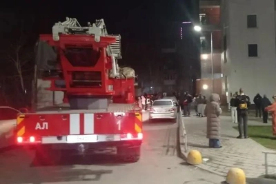 Ночной пожар в Екатеринбурге: причина - ароматизированная свеча