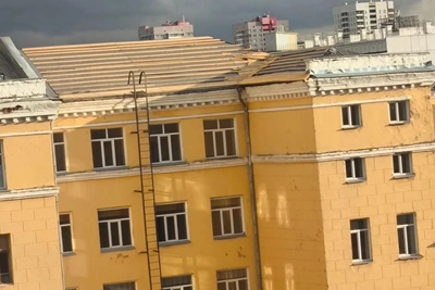 Ремонт школы №104 в Челябинске: родители опасаются срывов сроков