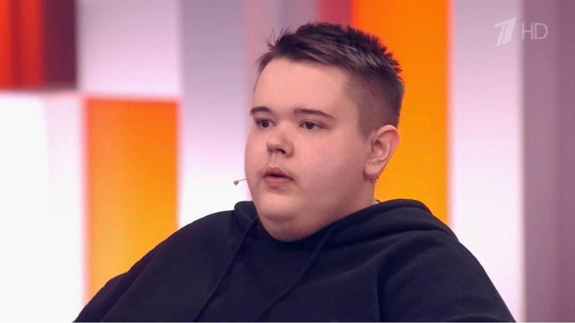 Как сегодня живет самый большой мальчик России: с весом 200&nbsp;кг и без любви родителей