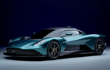Aston Martin Valhalla: главный британский долгострой готов. Почти