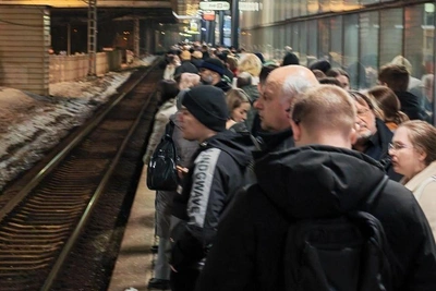 Массовые задержки электричек произошли на МЦД-4