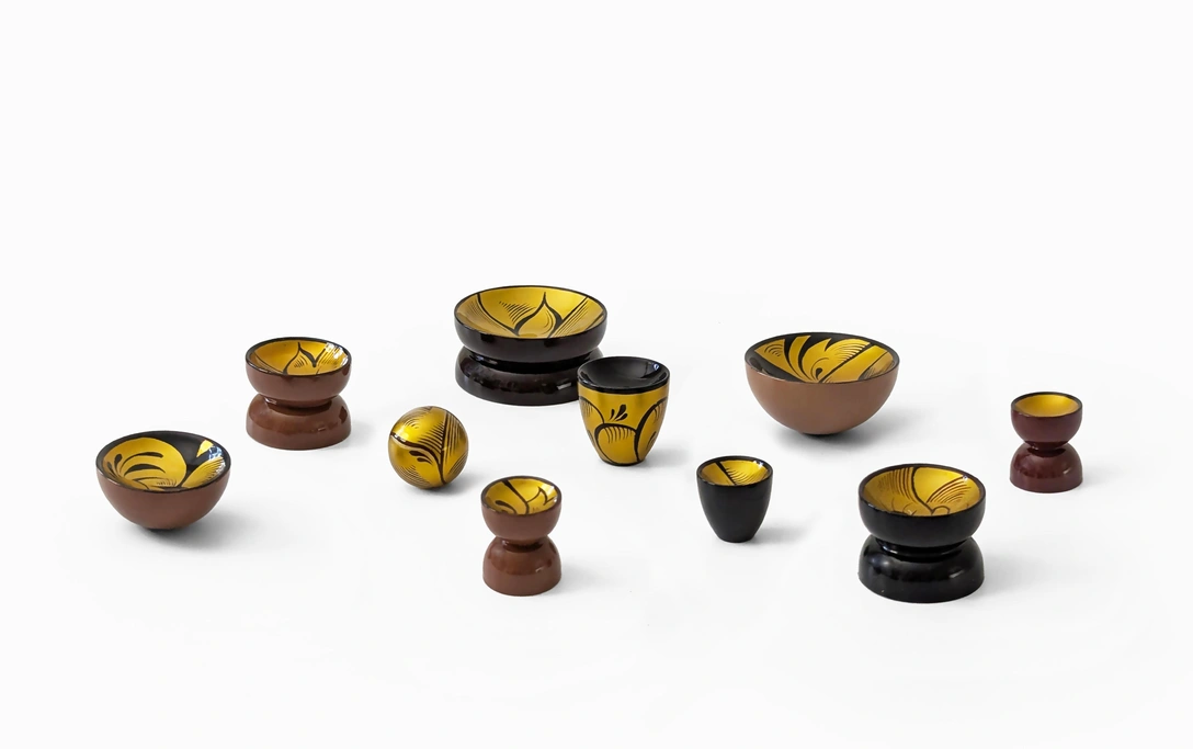 Ольга Миккова. Ручки мебельные, колл. «Ручки&ножки», созданы на предприятии народных промыслов «Хохломская роспись» | Источник: пресс-служба выставки