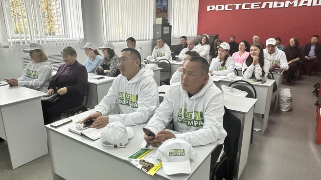 «Школа фермера» охватила 83 региона России в восьми федеральных округах | Источник: Иркутский государственный аграрный университет имени А. А. Ежевского