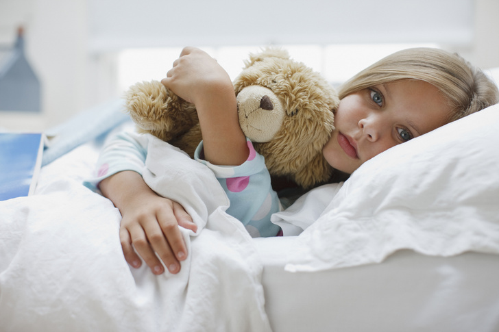 Фото №2 - Педиатр назвал 5 главных симптомов, по которым можно выявить «Омикрон» у детей