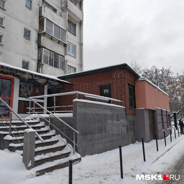 Подъезд сейчас | Источник: Серафима Путиева / MSK1.RU