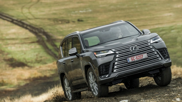 Круче, чем Land Cruiser: щупаем новый Lexus LX
